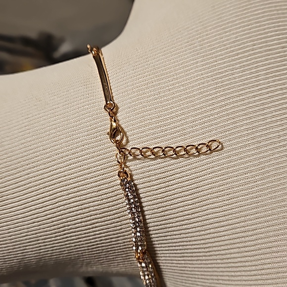 Multicolor rhinestone peacock statement necklace goldtone dazzling jewels NWOT - Picture 7 of 9